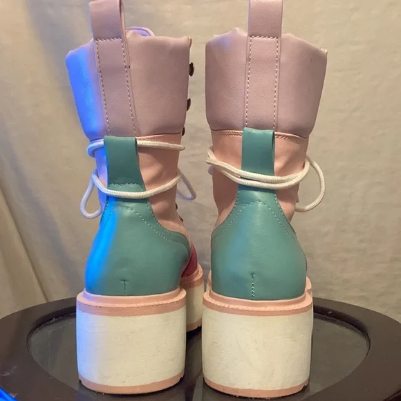 Pastel Platform Boots - Picture 4 of 4